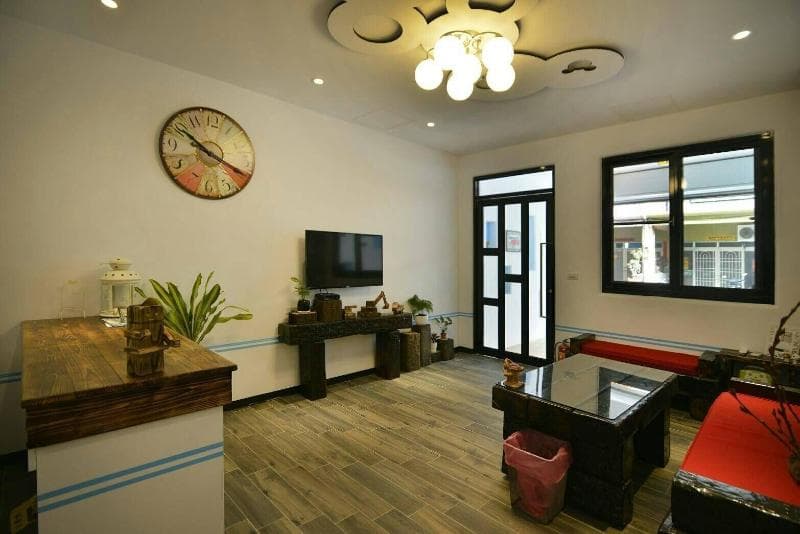 And B&B 3