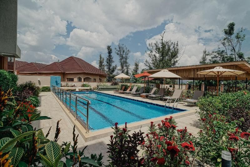 Heaven Restaurant & Boutique Hotel 3