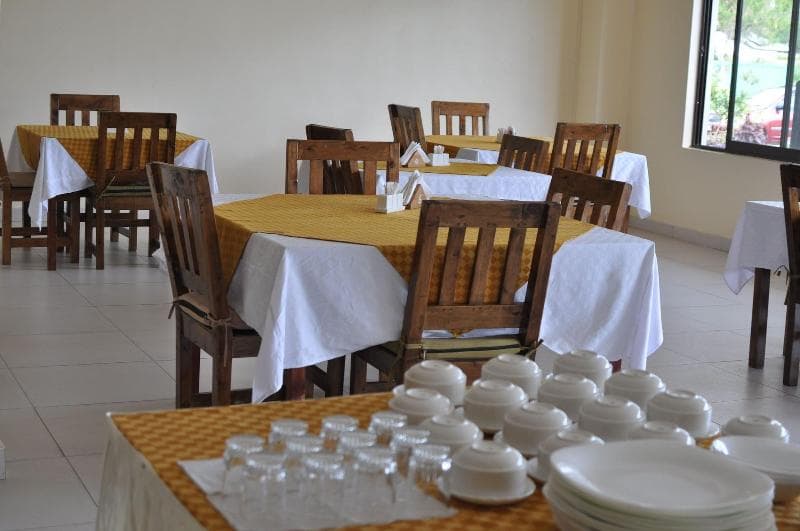 Peaks Hotel Limited 3