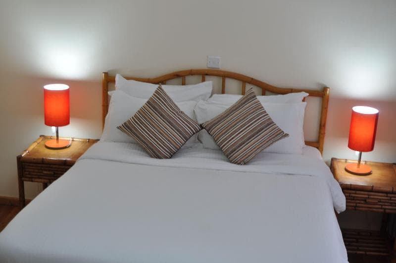 Peaks Hotel Limited 4