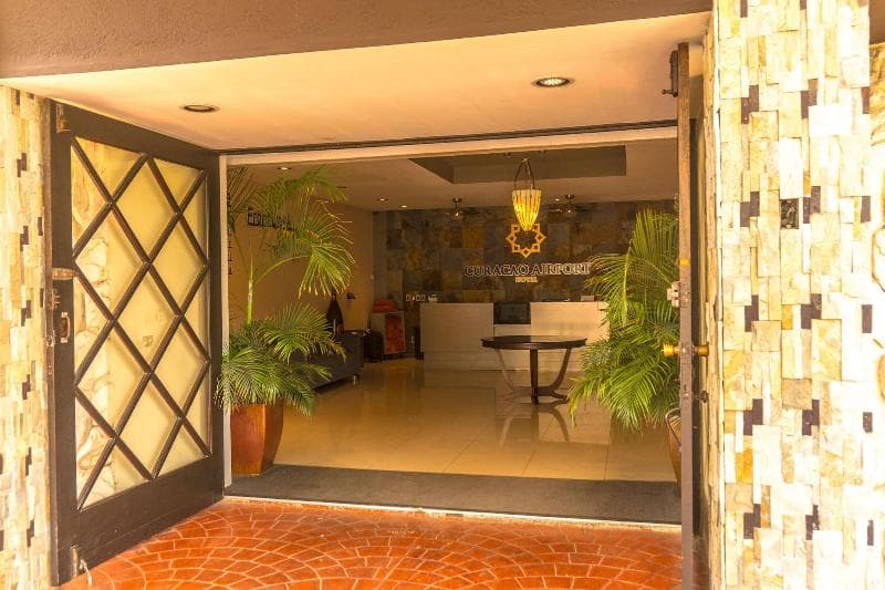Curacao Airport Hotel 5