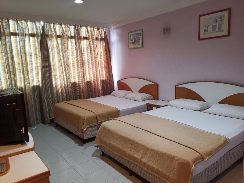 Hotel Inderapura photo 1