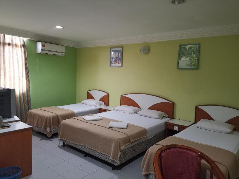 Hotel Inderapura 5