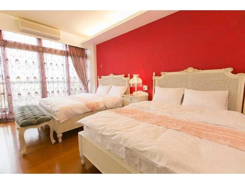 Phanes B&B B 3