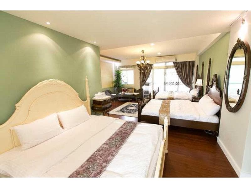 Phanes B&B B 5