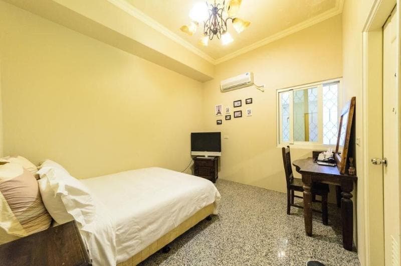Uju B&B 4