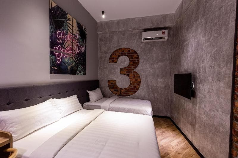 Brown Hotel 4