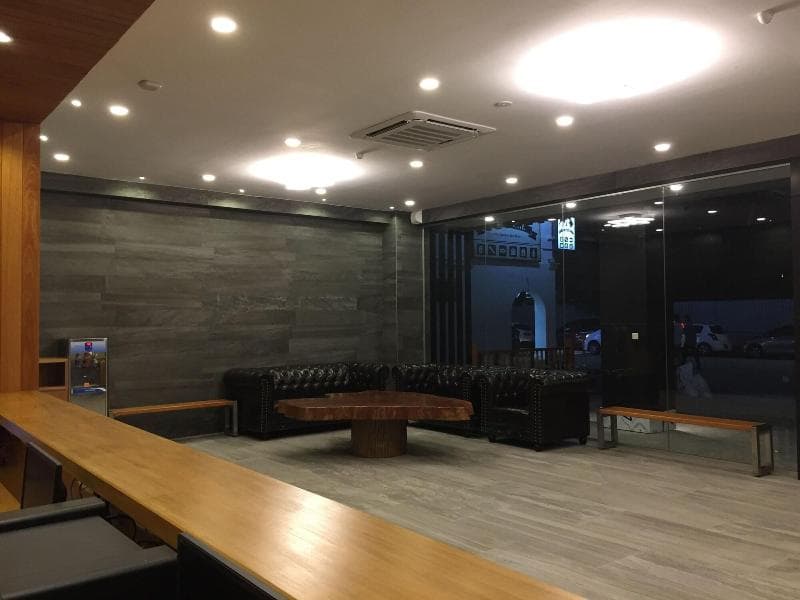 Frame Hotel 3
