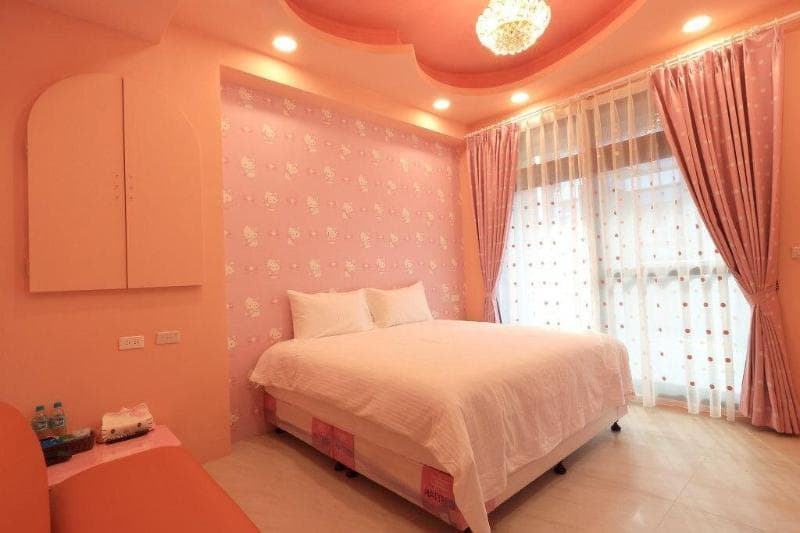 Romantic B&B 4