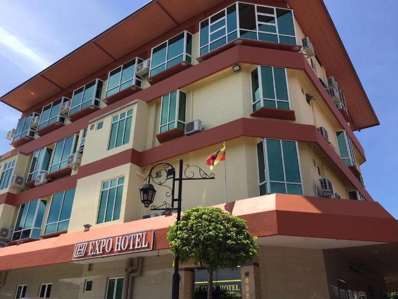 Expo Hotel 3