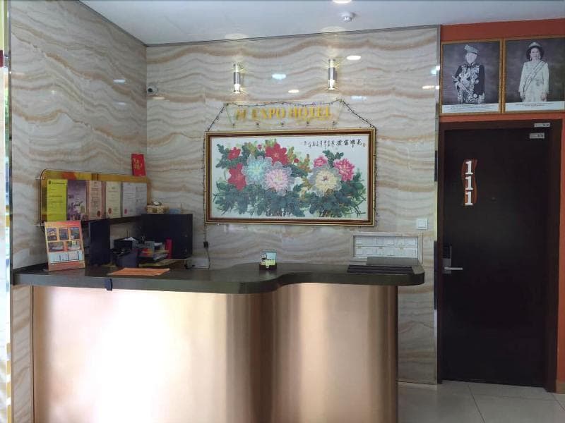Expo Hotel 5