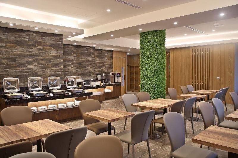 Micro Hotel main
