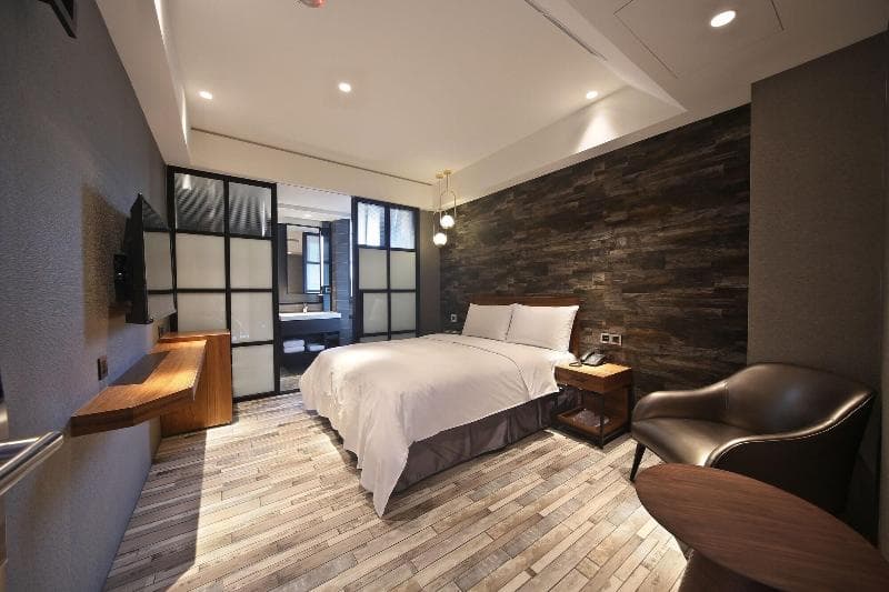 Micro Hotel 5