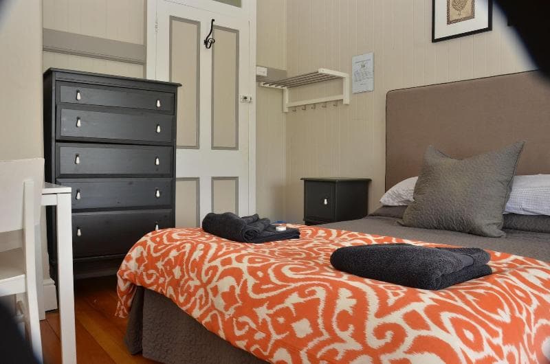 Royal Hotel Gatton 4