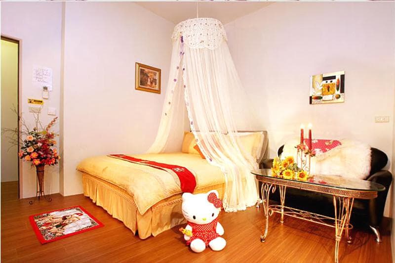 Sweetheart House photo 1