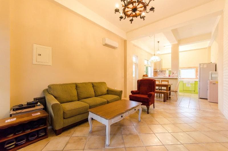 117 B&B 4