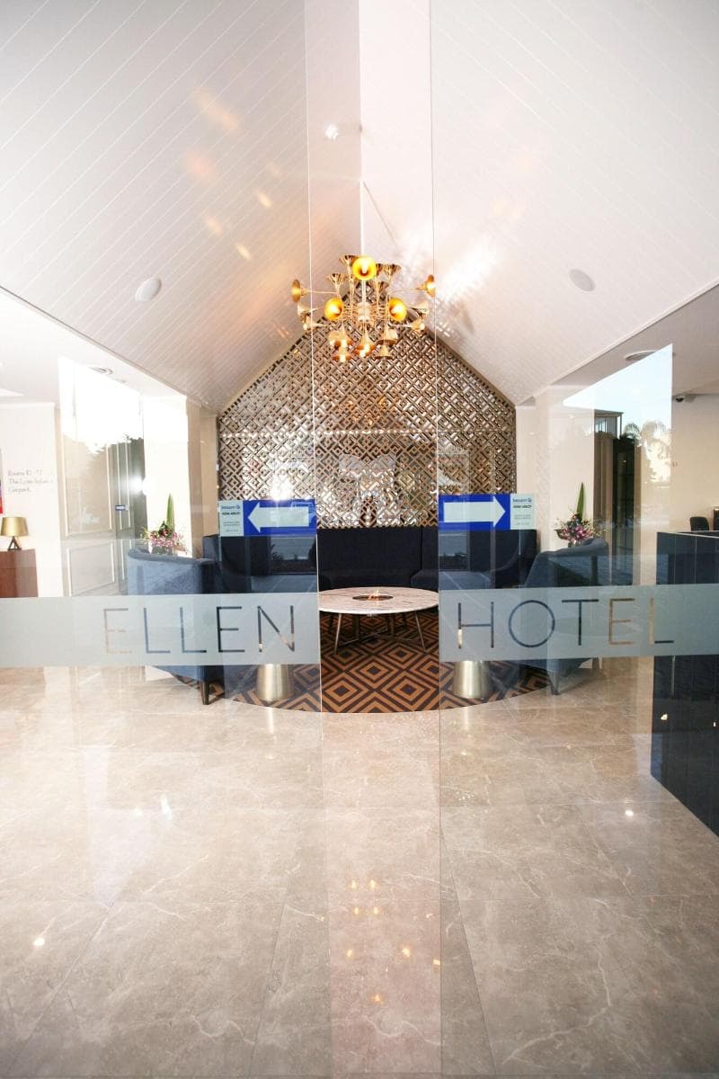 Ellen Hotel 4