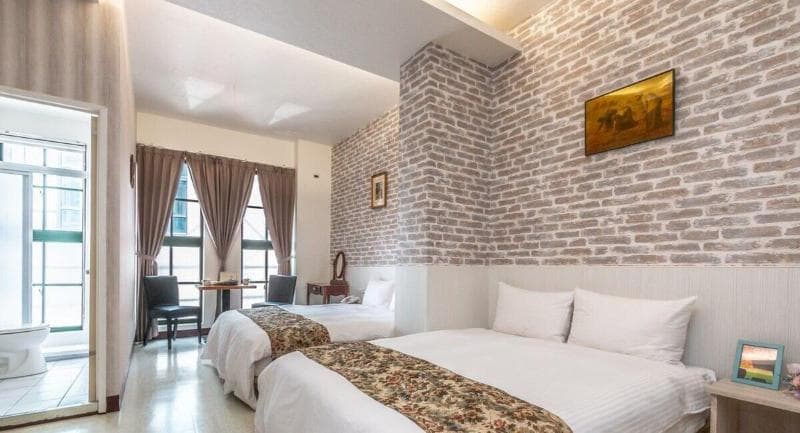 Home Inn Loudong 5