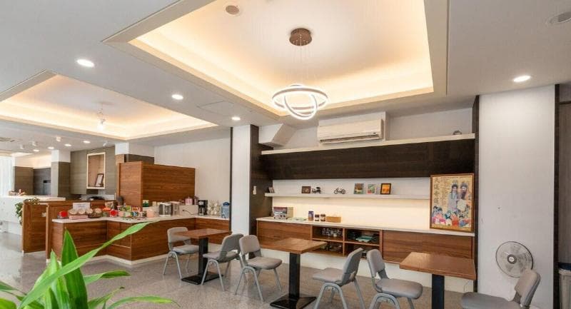 Home Inn Loudong photo 1