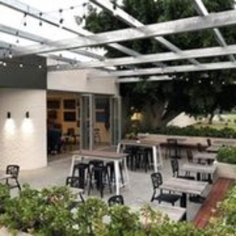 Ocean Clipper Inn 2