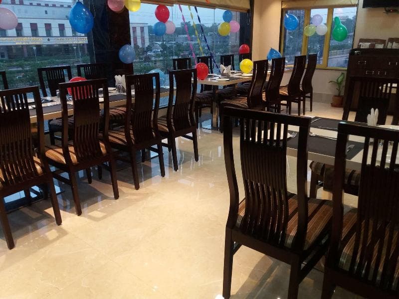 Hotel Ozas Grand 5