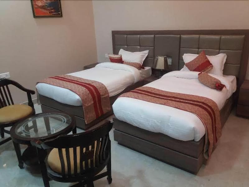 Hotel Ozas Grand photo 1