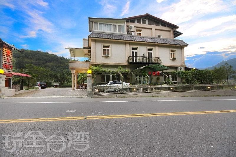 Shuanghui Garden B&B 4