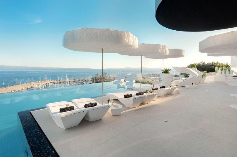 All Suites Hotel Posh 5