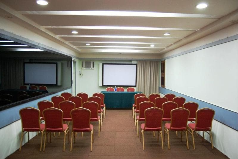 Hotel Raviraj main