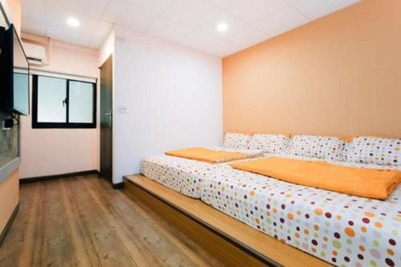 Gen Product B&B 2