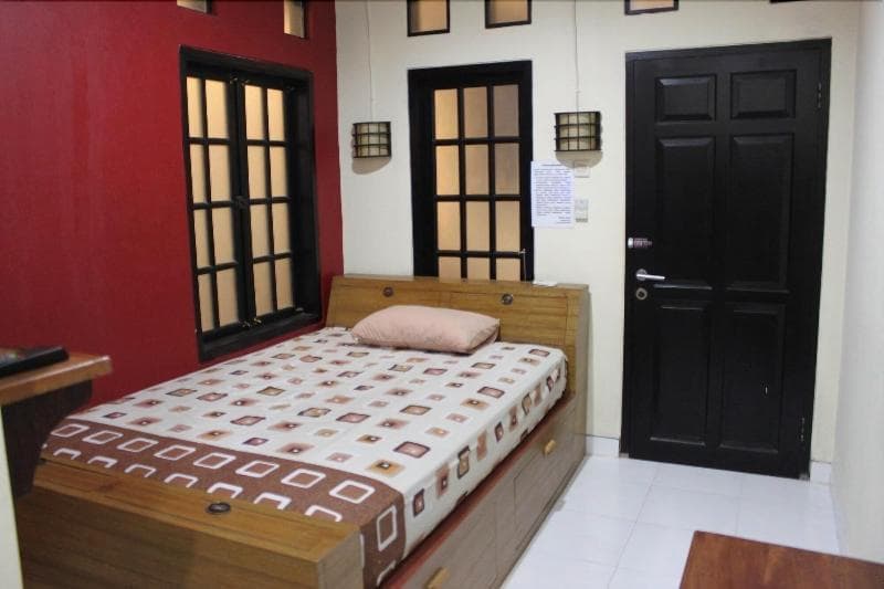 Lagura Residence main