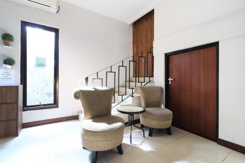 Uptown Residence 5