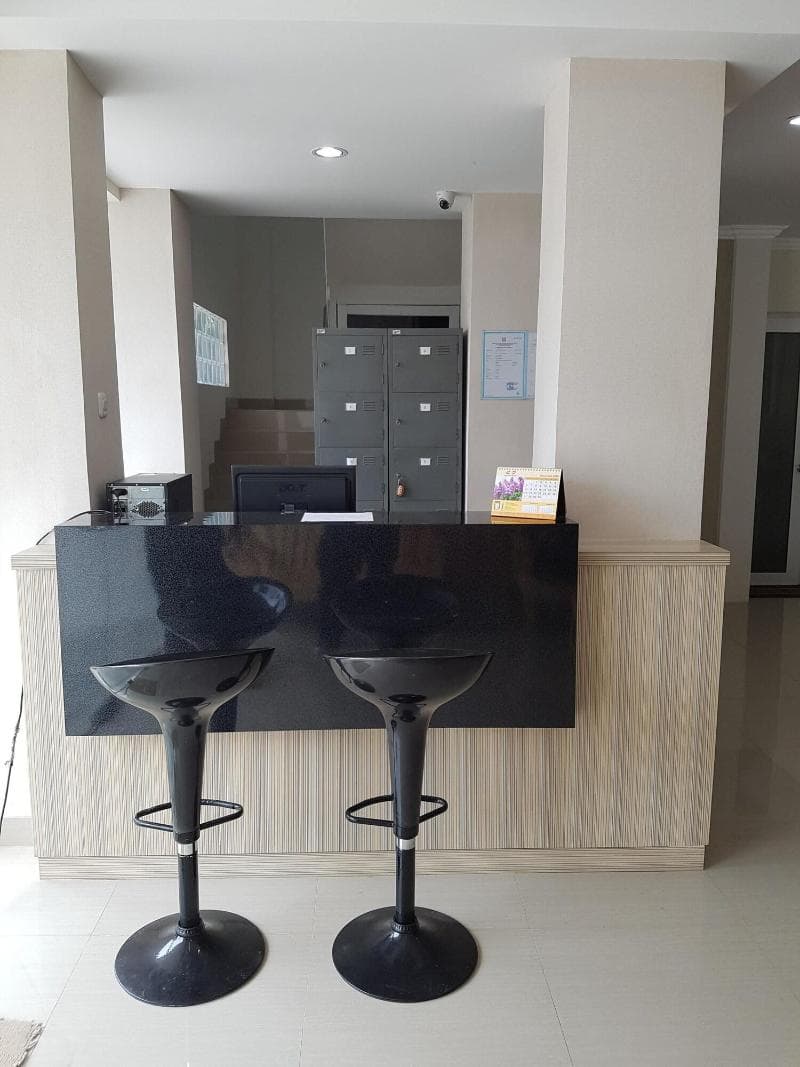 Ethan Hotel 5