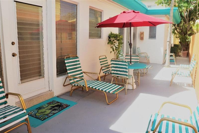 Tiana Beach Inn 3