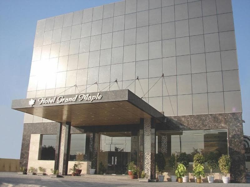 Hotel Grand Maple 5