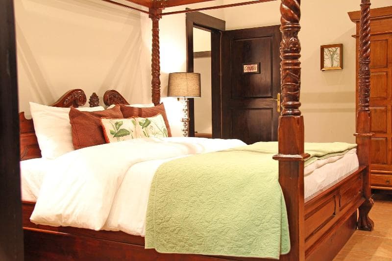 The Riverside Inn photo 1