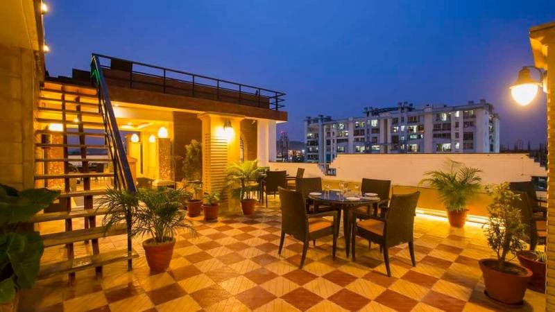 Hotel Kapish Smart 5