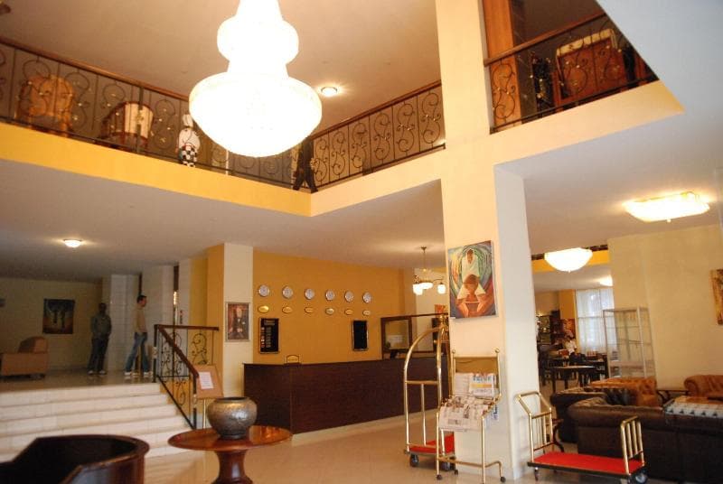 Churchill Hotel 5