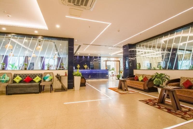 Mantris Hotel 5