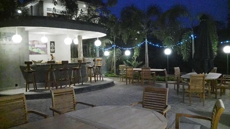 The Gecho Inn Country 1