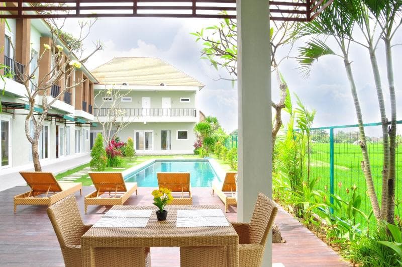 Villa Tangtu Beach Inn main