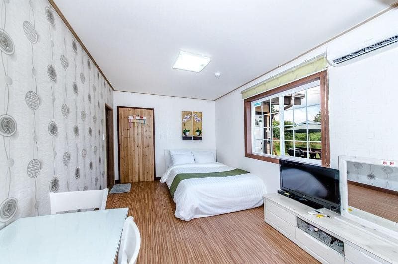 Ralralra Pension 5