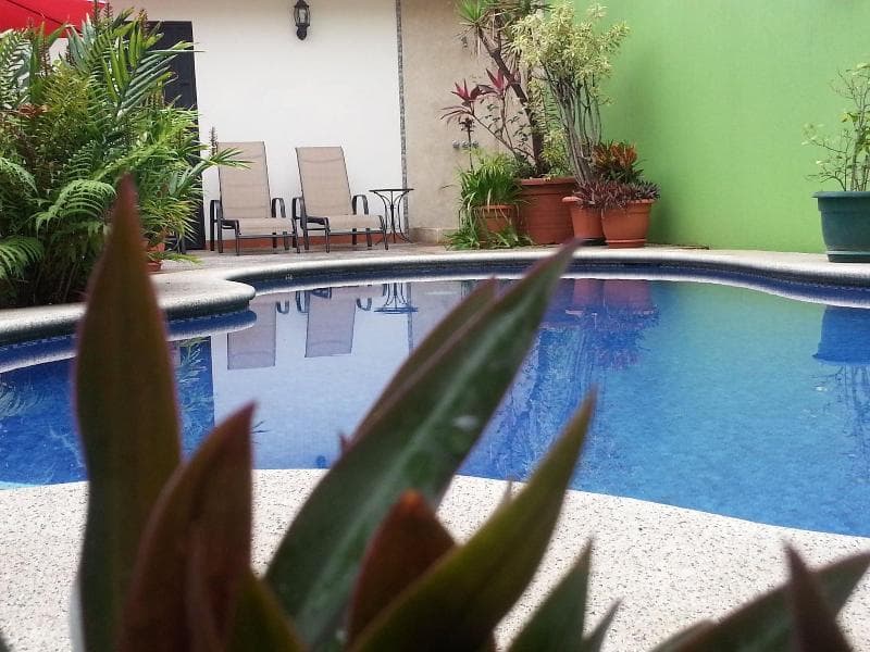 Hotel La Guaria Inn & Suites main