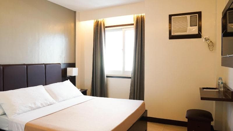 Cbd Plaza Hotel main