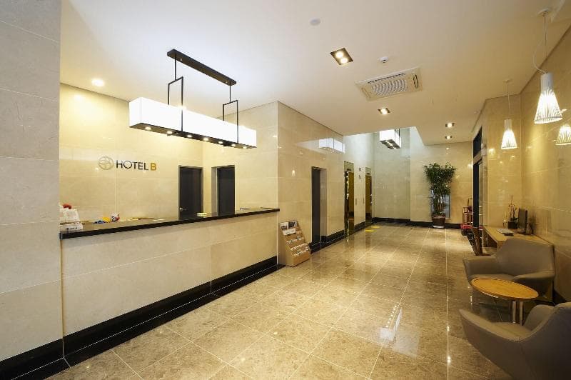 Hotel B 3