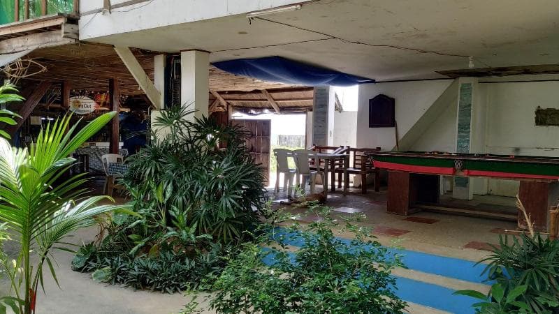Hangout Beach & Resort 3