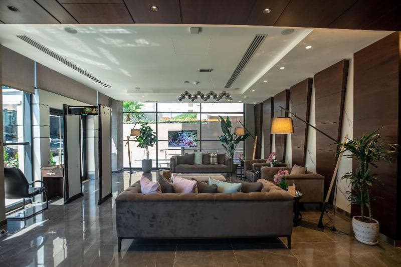 Compass Amman 4