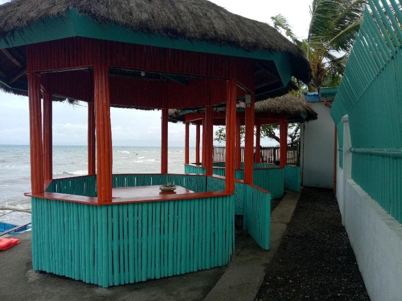 Smallfry's Beach Resort 3