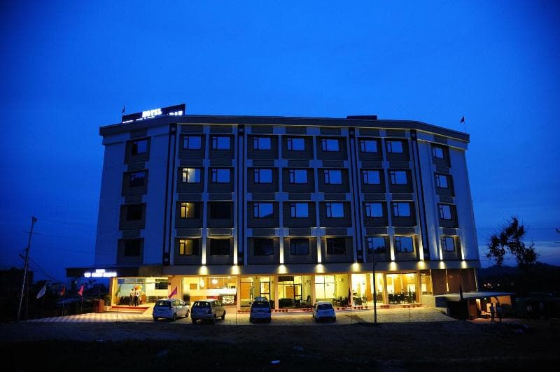 The Grand Sharan photo 1