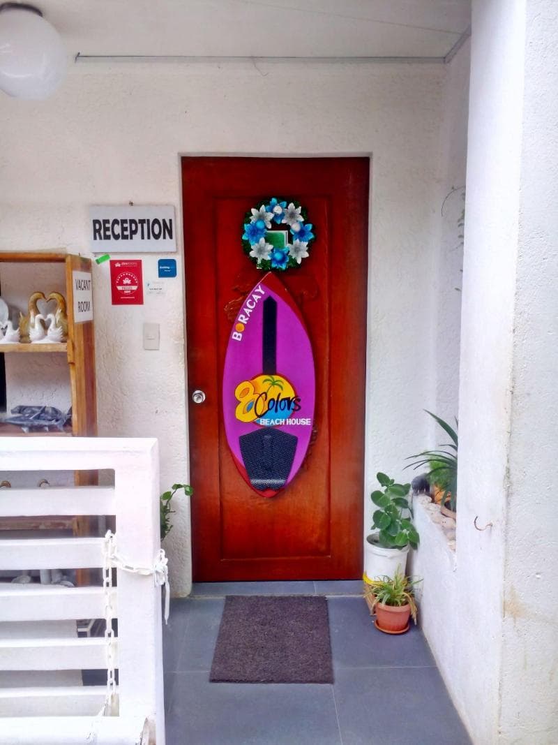 8Colors Beach House 2